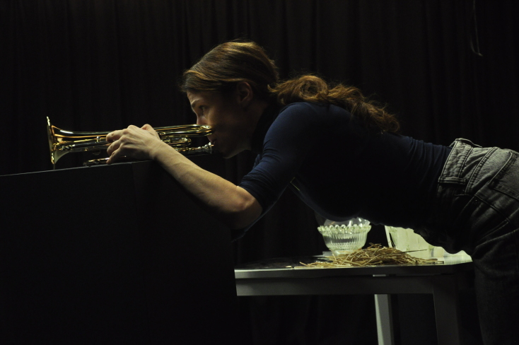 («Το be possessed» της Χαράς Κότσαλη στο φεστιβάλ Onassis Dance Days