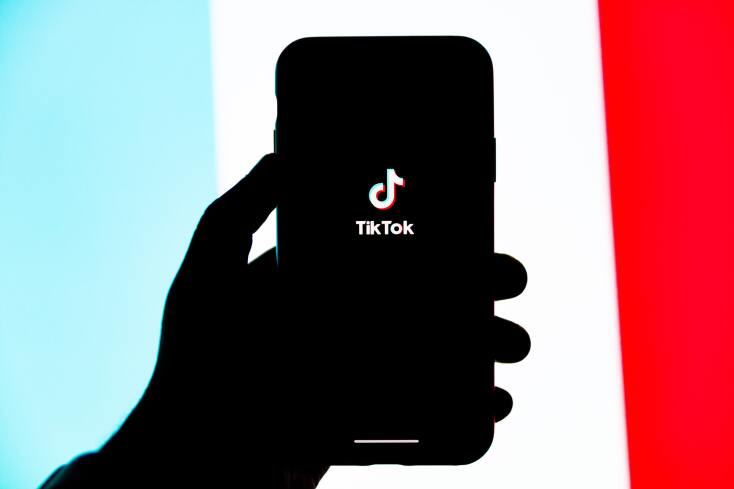 Οι ΗΠΑ απειλούν να απαγορεύσουν το TikTok εν μέσω ανησυχιών ότι τα δεδομένα χρηστών θα μπορούσαν να διαβιβαστούν στην κυβέρνηση της Κίνας.