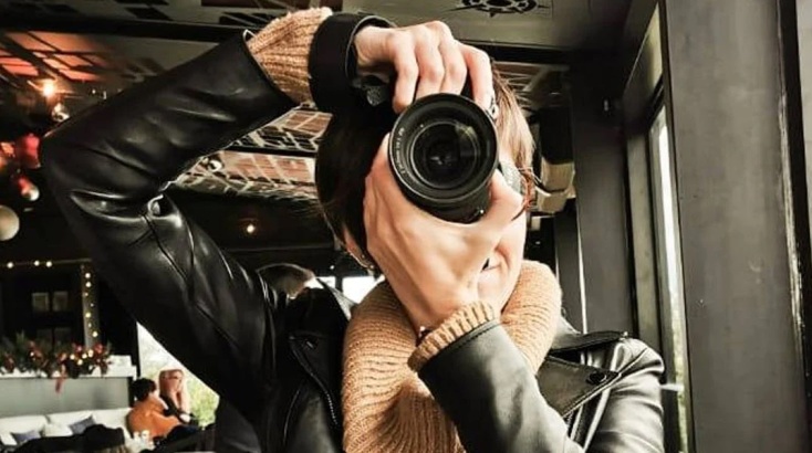 Διεθνή κυκλώματα κατασκόπων: Από τη CIA στις ρωσικές μυστικές υπηρεσίες - Μαρτυρίες για τη στρατολόγηση, την εκπαίδευση και δράση τους στο διεθνές πεδίο.