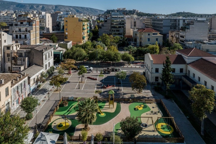 Νέα, σύγχρονη και εξοπλισμένη παιδική χαρά στο Μεταξουργείο