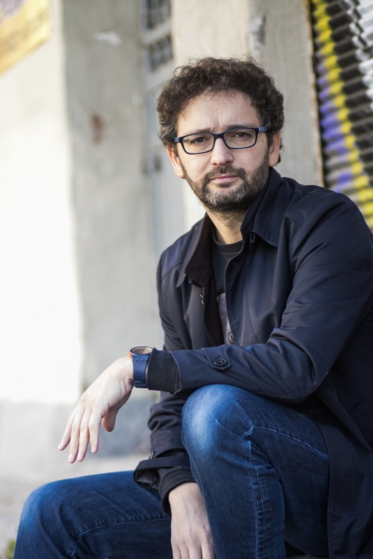 Ο εξάρχων της Κρατικής Ορχήστρας Θεσσαλονίκης, βιολονίστας, Αντώνης Σουσάμογλου μιλάει για το επερχόμενο ρεσιτάλ μαζί με τον Σταμάτη Βλαχοδημήτρη στις 23 Μαρτίου στο Μέγαρο Μουσικής Αθηνών.