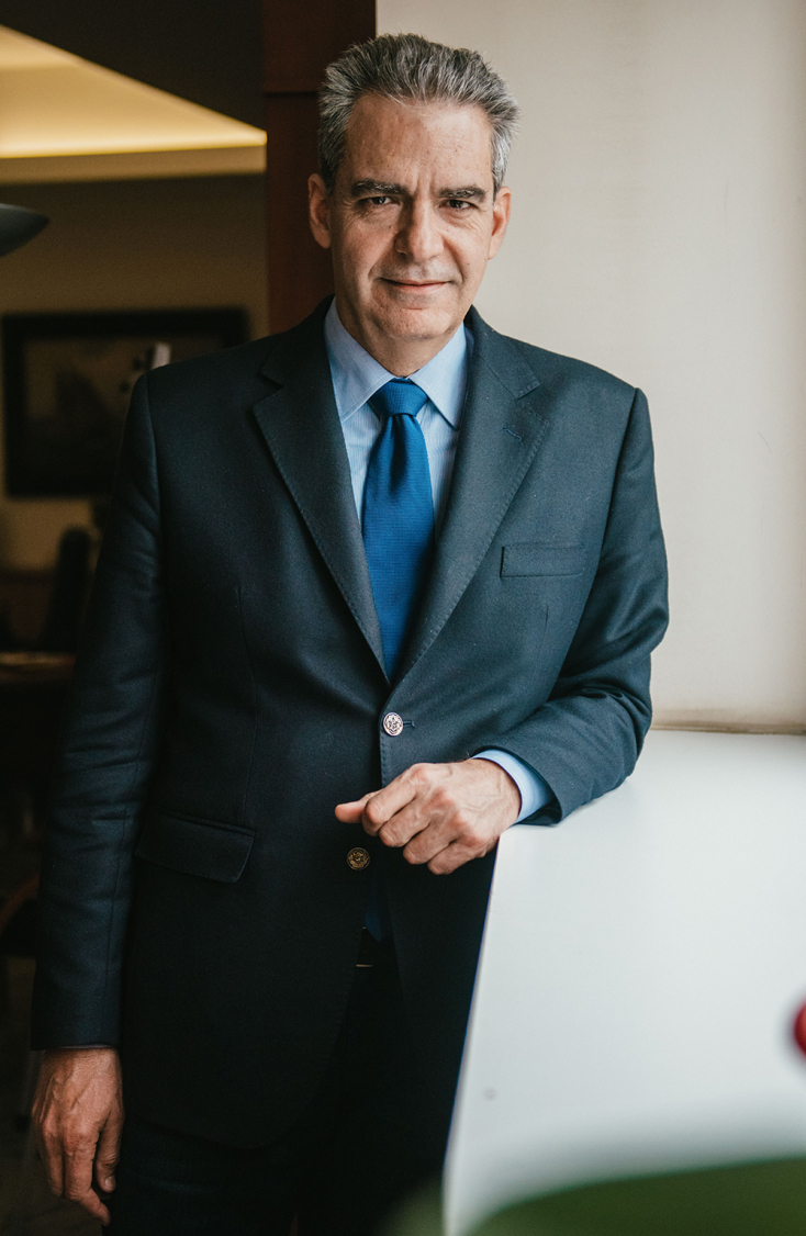 Ο Άγγελος Συρίγος μιλάει στην Athens Voice