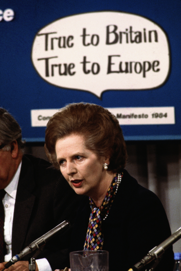 Η Μάργκαρετ Θάτσερ κατά τη διάρκεια συνέντευξης Τύπου για την έναρξη του Συντηρητικού Μανιφέστου για τις Ευρωεκλογές.