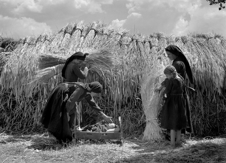 Nelly's, Ηπειρώτισσες στις θημωνιές κοντά στα Ιωάννινα, 1937/38 