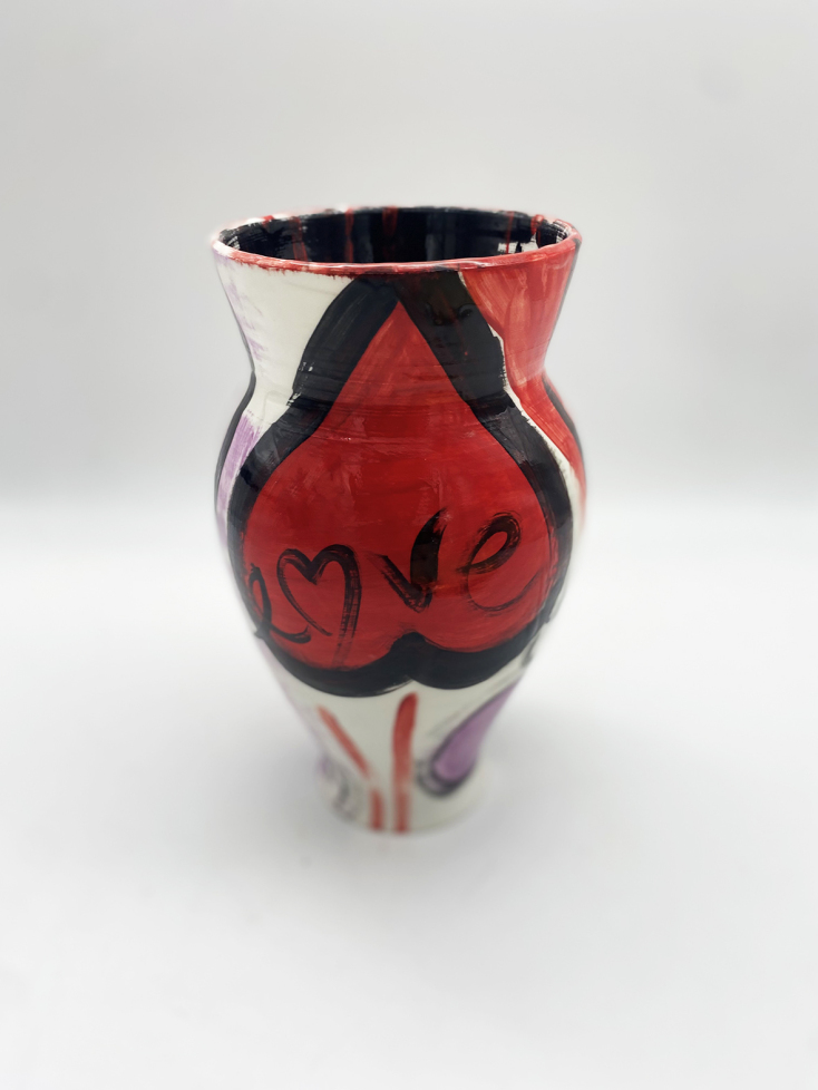 Έκθεση ζωγραφικής πλαισιωμένη από καλλιτεχνικά αντικείμενα-εκπλήξεις και μοναδικά Πασχαλινά δώρα από την εικαστικό Σοφία Γαϊτάνη.