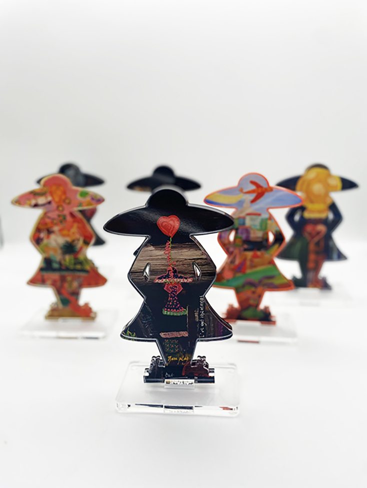 Έκθεση ζωγραφικής πλαισιωμένη από καλλιτεχνικά αντικείμενα-εκπλήξεις και μοναδικά Πασχαλινά δώρα από την εικαστικό Σοφία Γαϊτάνη.