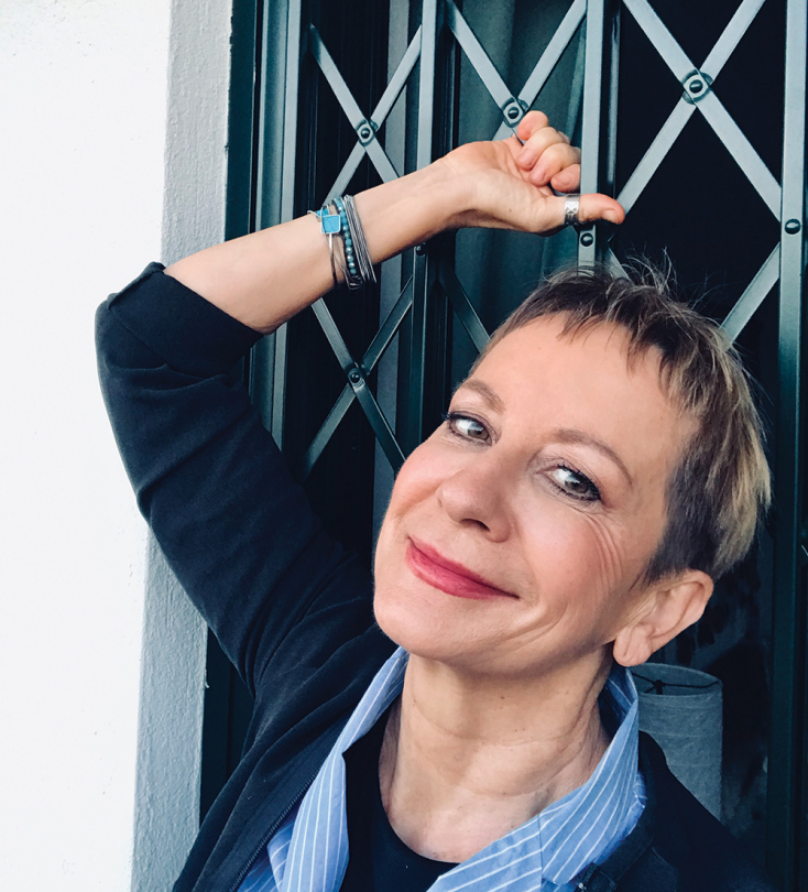 Λένα Διβάνη