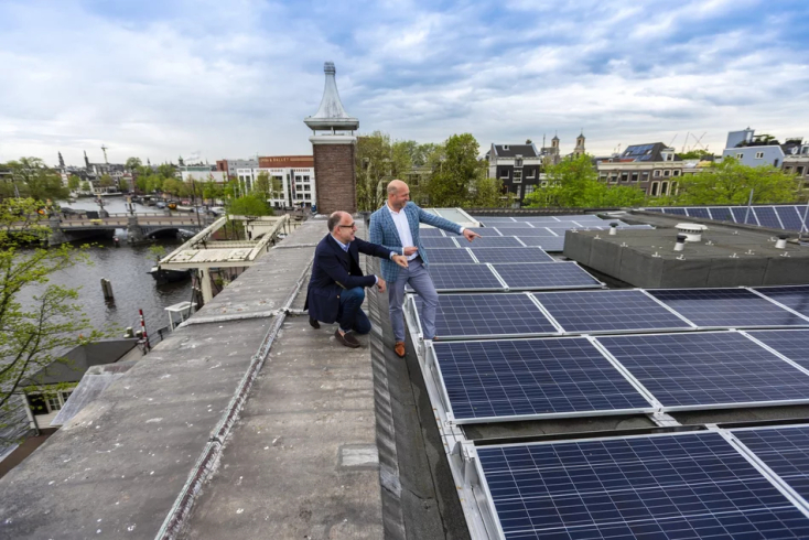 Η διοίκηση του Μουσείου Ερμιτάζ στο Άμστερνταμ είναι από τις πρώτες που εφάρμοσε την Ευρωπαϊκή Πρωτοβουλία Φωτοβολταϊκά στις Στέγες (φωτο: Hermtage Amsterdam)