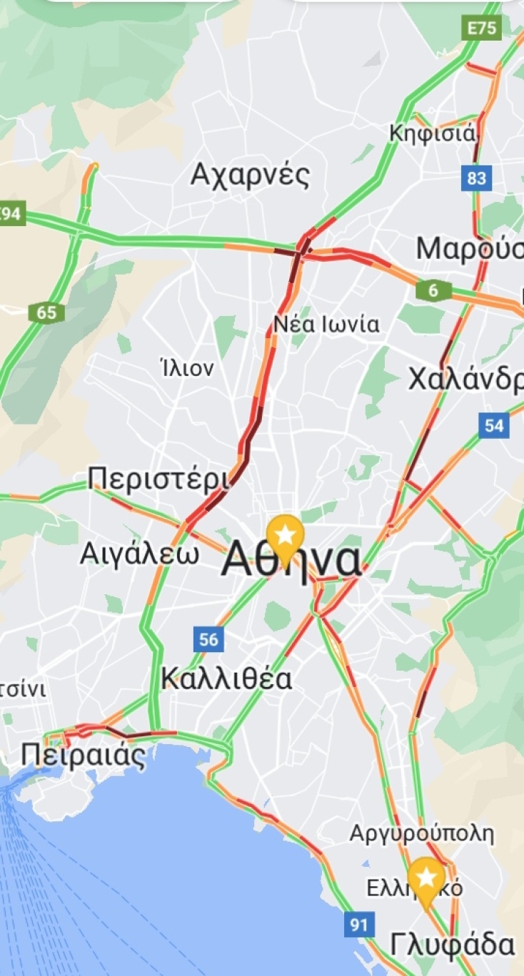 Πολλά τα σημεία με καθυστέρηση στην κυκλοφορία των οχημάτων