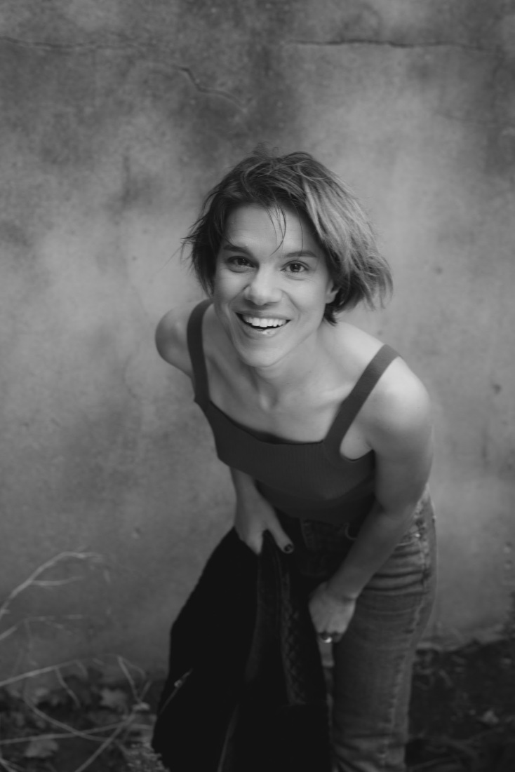 Η Monika επιστρέφει με νέο αγγλόφωνο δίσκο και συναυλία στο Fuzz Club