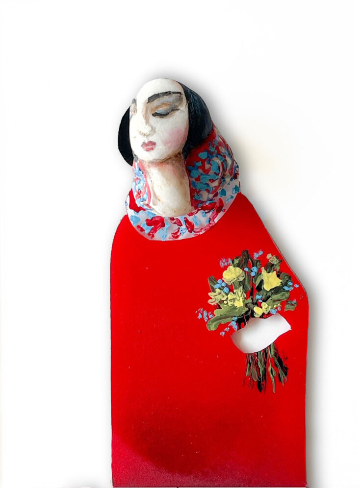 Ο Τάσος Λιακόπουλος κάνει σφραγίσματα και απονευρώσεις με φόντο έργα τέχνης