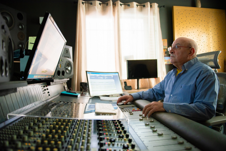 Επίσκεψη στο Level Studio: Ο μουσικός παραγωγός Αντώνης Πετρίδης μιλά για τη διαδικασία ηχογράφησης, την παραγωγή και την ολοκλήρωση ενός άλμπουμ