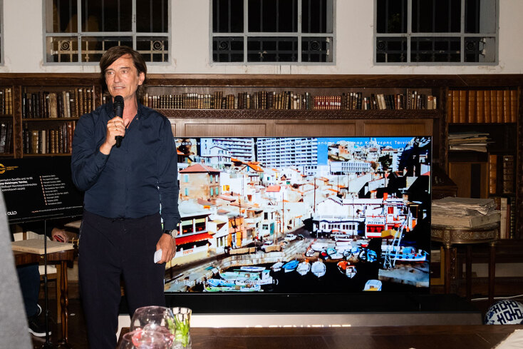 Στιγμιότυπο από την ομιλία του Θοδωρή Κουτσογιαννόπουλου