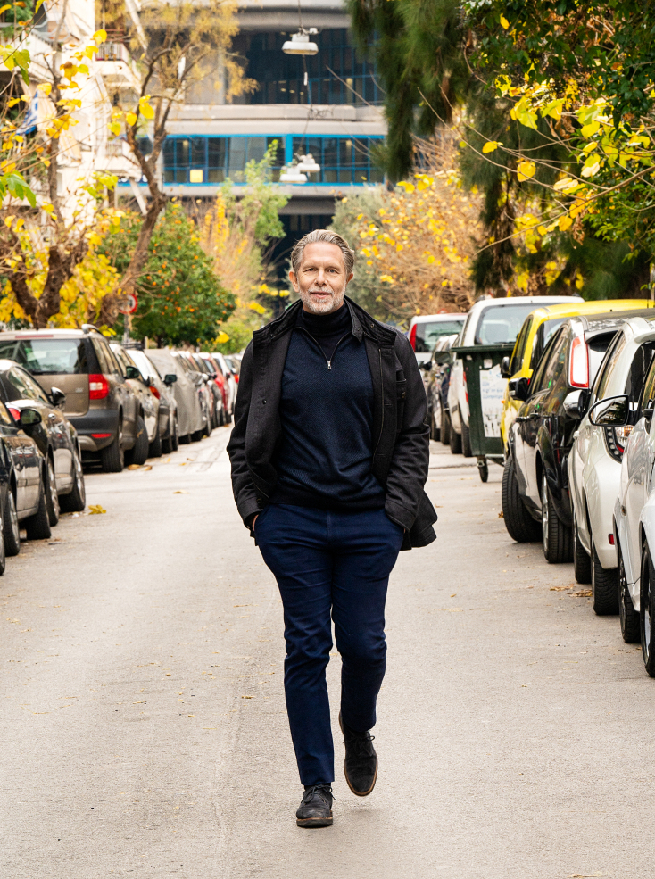 Ο Παύλος Γερουλάνος, υποψήφιος με το ΠΑΣΟΚ στην Α΄ Αθήνας, μιλάει στην Athens Voice