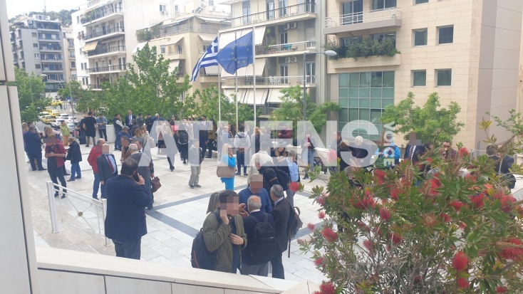 Φωτιά τώρα στο Εφετείο Αθηνών