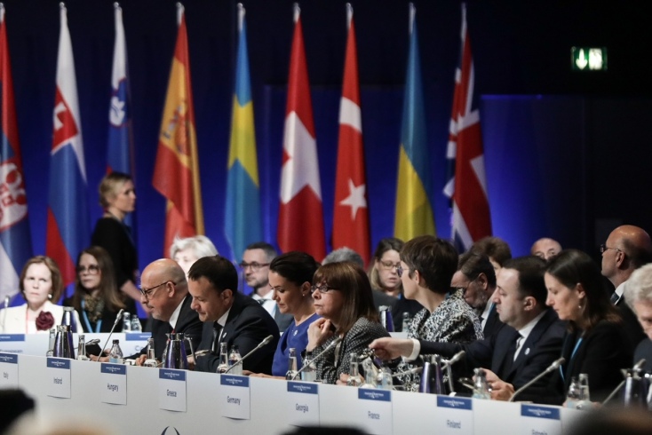 Σακελλαροπούλου: Απαραίτητος ο σεβασμός της εδαφικής ακεραιότητας μιας χώρας