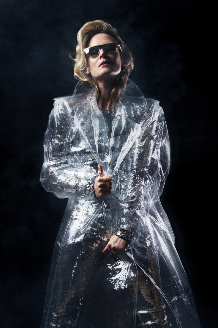 H Róisín Murphy κυκλοφορεί το νέο της άλμπουμ «Hit Parade» με τον DJ Koze στις 8 Σεπτεμβρίου - Ακούστε το νέο της single «The Universe».