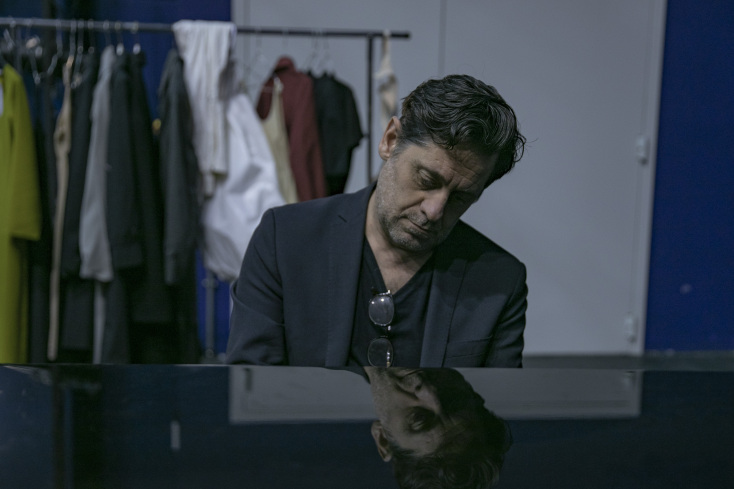 Μετά τον "Βότσεκ" ο Γάλλος διάσημος σκηνοθέτης συνεργάζεται ξανά με την ΕΛΣ για τη "Μαντάμα Μπαττερφλάι"