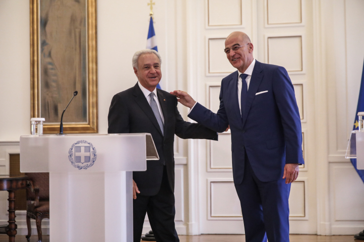 Οι τελετές παράδοσης – παραλαβής στα υπουργεία