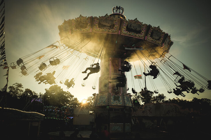 Καρουζέλ σε λούνα παρκ