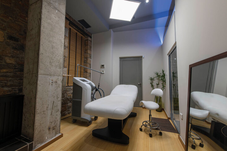 Χρήσιμα tips για προστασία από τις βλαβερές συνέπειες της έκθεσης στον ήλιο από την Παρασκευή Ρεντούμη