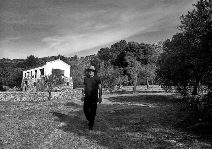 Stephan Micus - Συνέντευξη: Ο γερμανός πολυοργανίστας μιλάει για τη μουσική, το νέο του άλμπουμ «Thunder», τις αναμνήσεις και την έμπνευσή του από την Ελλάδα.