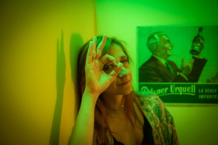 Η Μαρία Παπαγεωργίου μιλάει για την Αθήνα, τη μουσική και τη σημερινή πραγματικότητα λίγες μέρες πριν από την εμφάνισή της στον Κήπο του Μεγάρου στις 23 Ιουνίου.