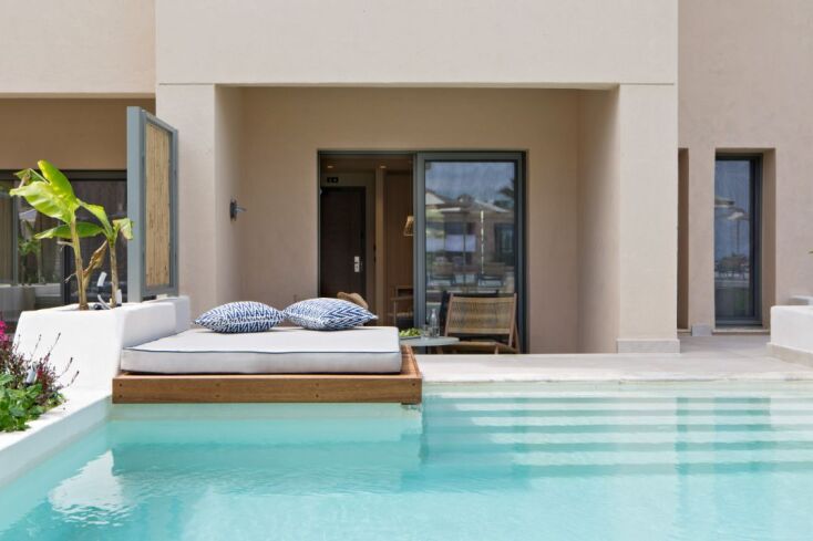  Cora Hotel & Spa Resort