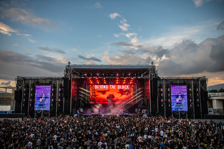 Release Athens 2023: Φωτορεπορτάζ από τη δεύτερη metal μέρα με Helloween, Jinjer, Beyond The Black και Silent Winter, στην Πλατεία Νερού.