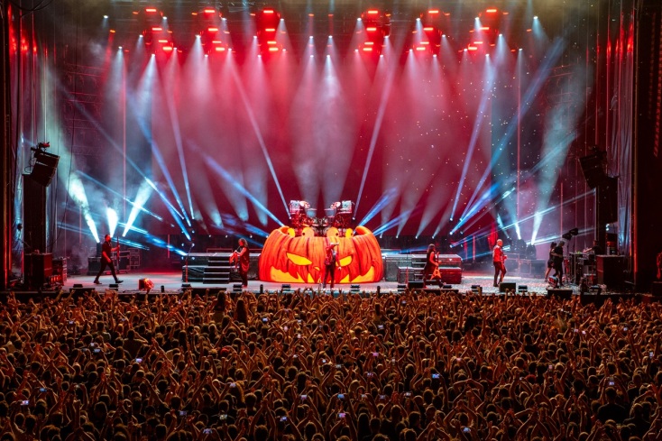 Release Athens 2023: Φωτορεπορτάζ από τη δεύτερη metal μέρα με Helloween, Jinjer, Beyond The Black και Silent Winter, στην Πλατεία Νερού.