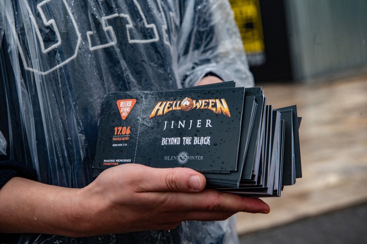 Release Athens 2023: Φωτορεπορτάζ από τη δεύτερη metal μέρα με Helloween, Jinjer, Beyond The Black και Silent Winter, στην Πλατεία Νερού.