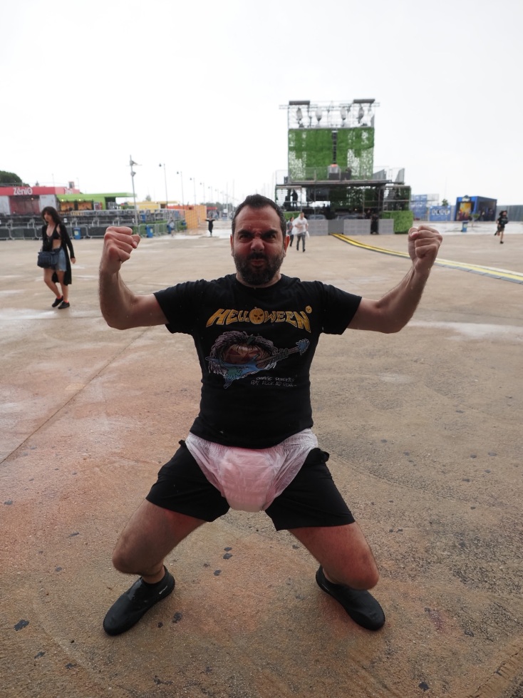 Release Athens 2023: Φωτορεπορτάζ από τη δεύτερη metal μέρα με Helloween, Jinjer, Beyond The Black και Silent Winter, στην Πλατεία Νερού.