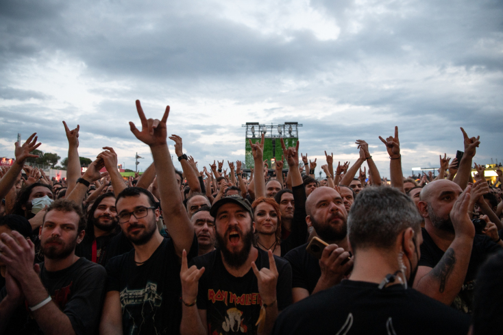 Release Athens 2023: Φωτορεπορτάζ από τη δεύτερη metal μέρα με Helloween, Jinjer, Beyond The Black και Silent Winter, στην Πλατεία Νερού.