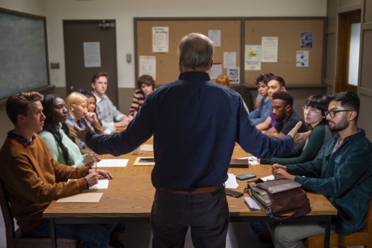 Lucky Hank: Η μίνι τηλεοπτική σειρά που βασίζεται στο χιουμοριστικό μυθιστόρημα του Richard Russo