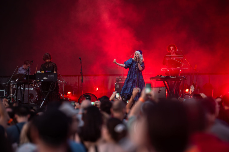 Release Athens x SNF Nostos: Ανταπόκριση από τη σπουδαία βραδιά με Siouxsie, Echo & The Bunnymen, Interpol, Viagra Boys, Ladytron, In Trance 95 και The Haunted Youth.