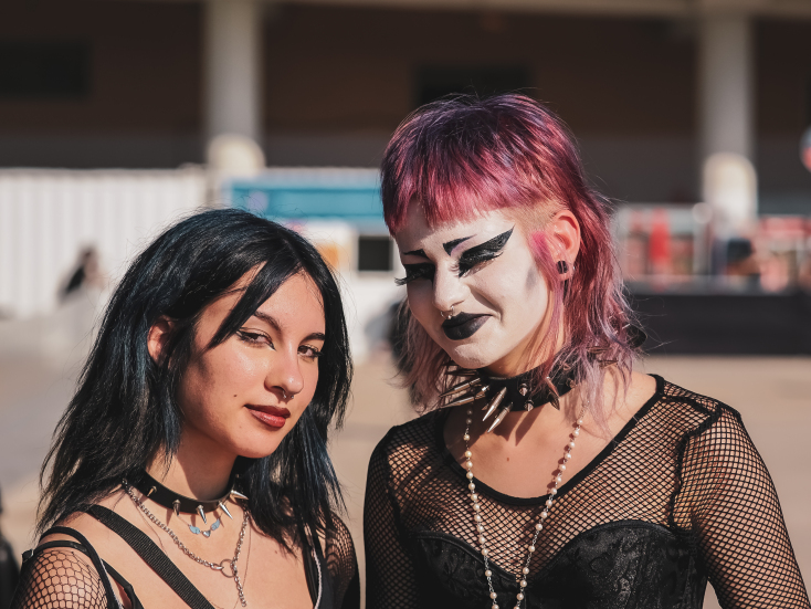 Release Athens x SNF Nostos: Ανταπόκριση από τη σπουδαία βραδιά με Siouxsie, Echo & The Bunnymen, Interpol, Viagra Boys, Ladytron, In Trance 95 και The Haunted Youth.