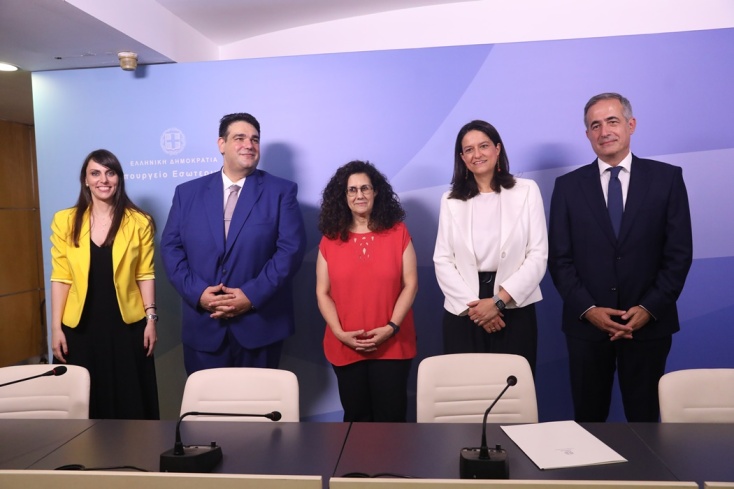 ΥΠΕΣ: Η τελετή παραλαβής - παράδοσης από την Καλλιόπη Σπανού στη Νίκη Κεραμέως - Οι υφυπουργοί