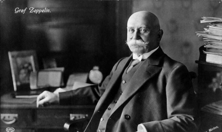 Σαν σήμερα 2 Ιουλίου: Το 1900, η πρώτη πτήση του Ζέπελιν - Η εφεύρεση του Φερδινάνδου φον Ζέπελιν που άλλαξε τον ρου της αεροπλοΐας στις απαρχές του 20ου αιώνα.
