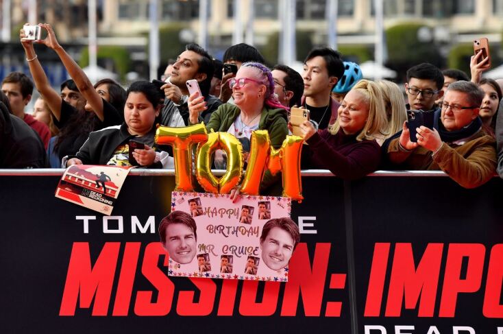 Θαυμαστές του Τομ Κρουζ του ευχήθηκαν για τα γενέθλιά του στην Αυστραλία