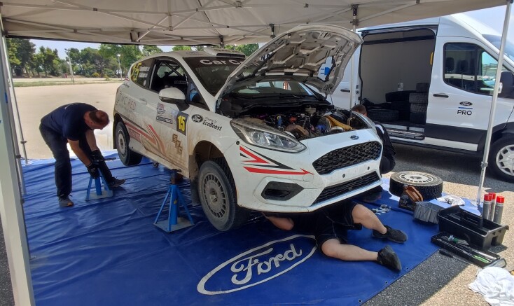 Ράλλυ Φθιώτιδος: Νώντας Καρανικόλας - Γιώργος Κακαβάς αγωνίστηκαν με το Ford Fiesta Rally4 του Car Center