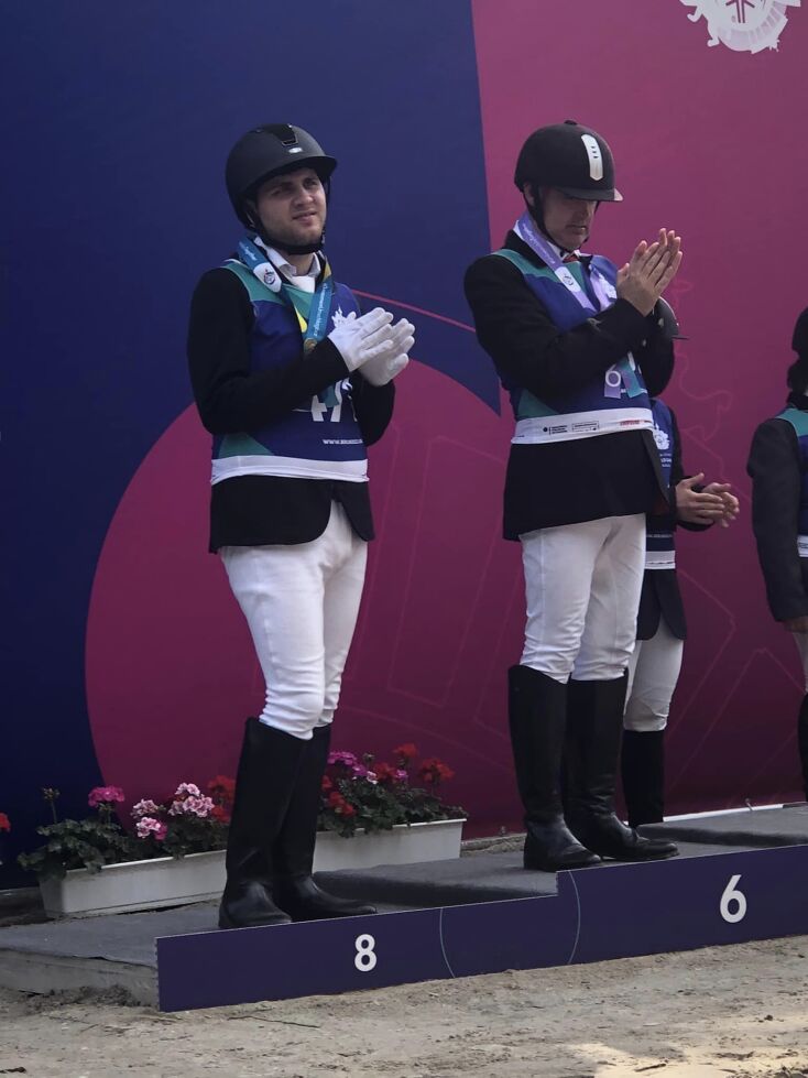 Άρης Πετράκης