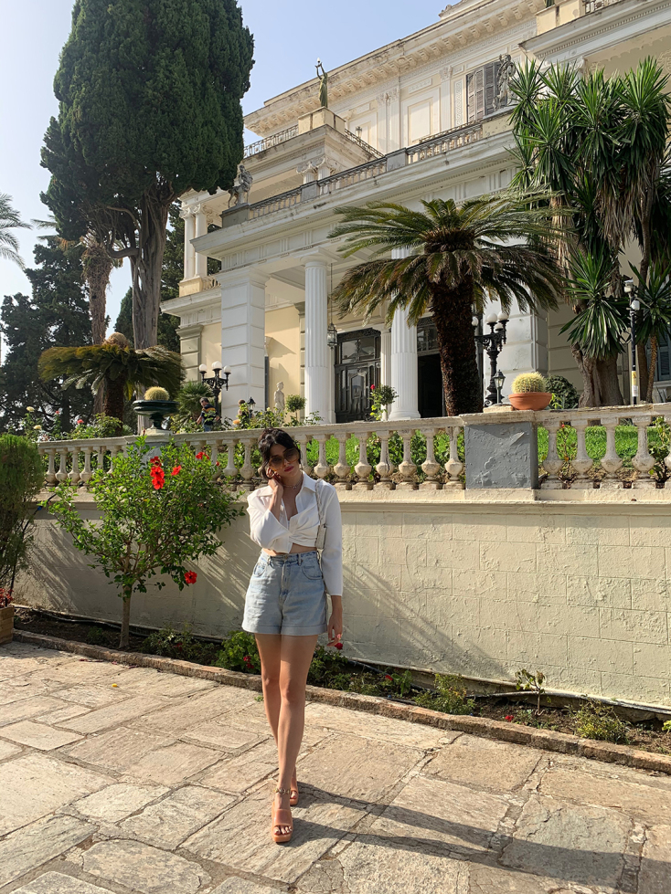 Η Κέρκυρα της Κατερίνας Ντούσκα