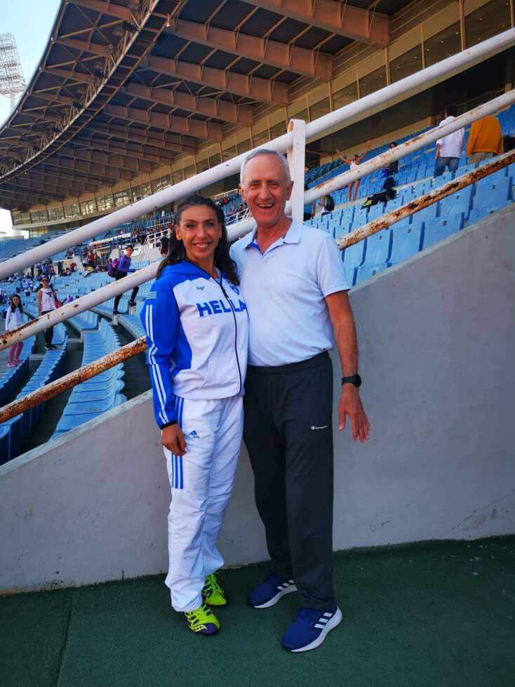 me_plourarho_saraslanidi