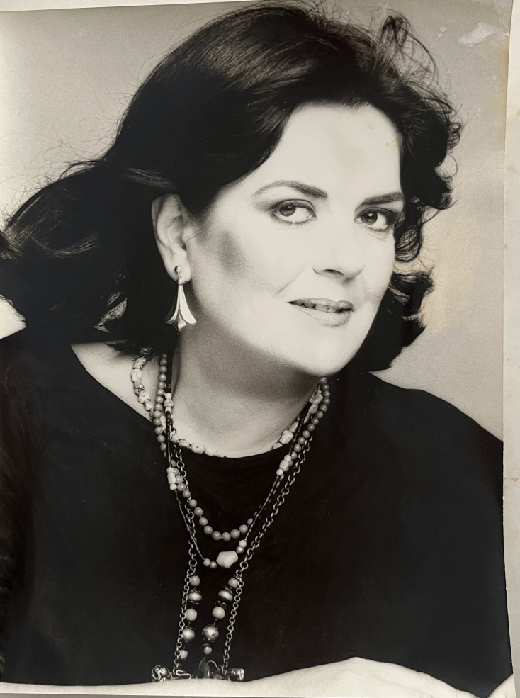 Πέθανε η Λίνα Κυριαζάκου, ιδιοκτήτρια της Utopia του Κολωνακίου ένα από τα πρώτα καταστήματα που μίλησε στην καλαισθησία των Αθηναίων.