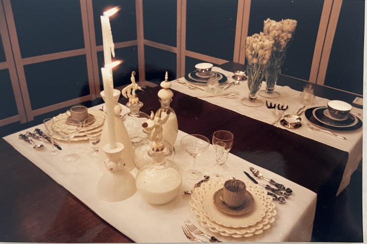 Πέθανε η Λίνα Κυριαζάκου, ιδιοκτήτρια της Utopia του Κολωνακίου ένα από τα πρώτα καταστήματα που μίλησε στην καλαισθησία των Αθηναίων. 