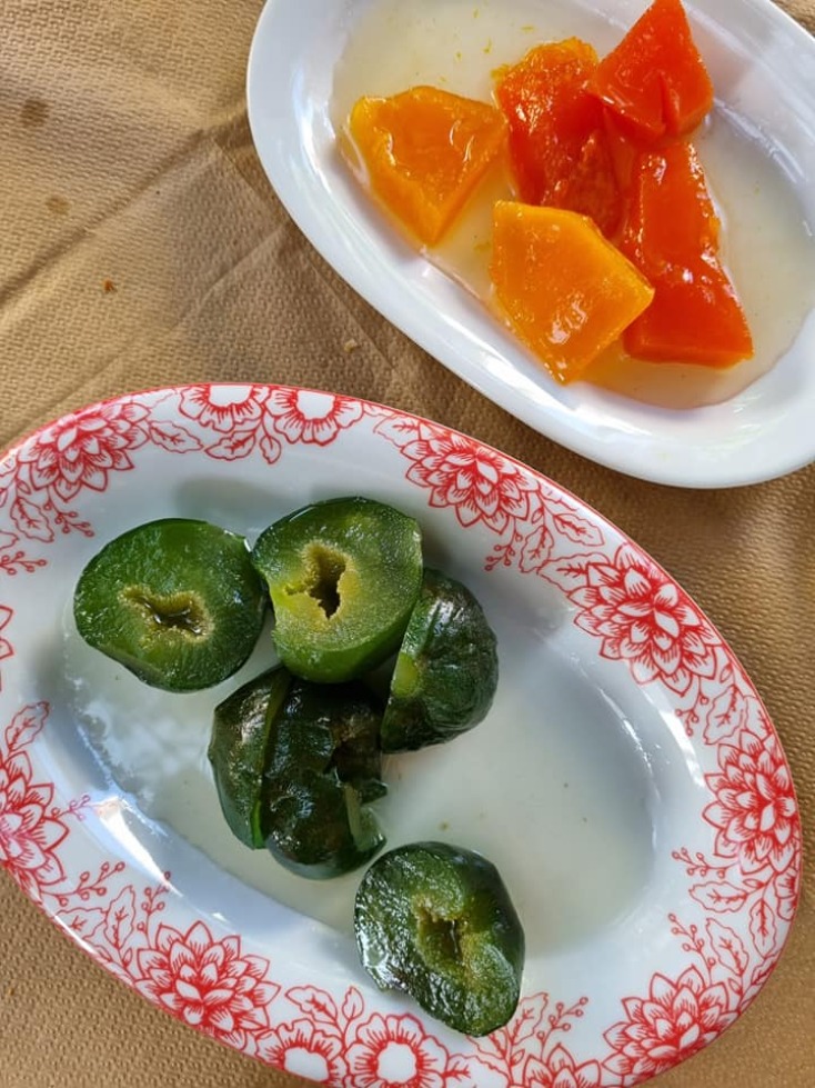 Γλυκά του κουταλιού σύκο και κολοκύθα