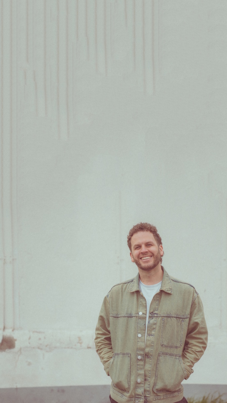 O Seba Campos μας στέλνει την κασέτα του καλοκαιριού.