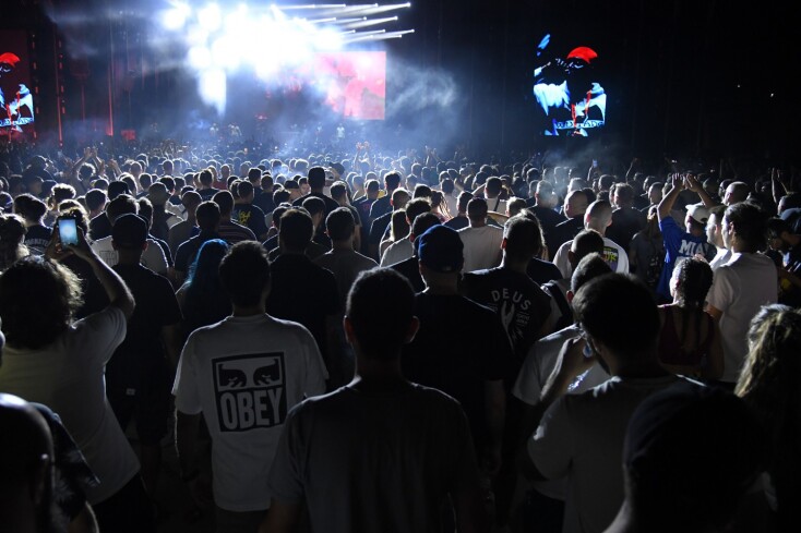 Wu-Tang από το VIP μπαλκόνι του opaponline.gr