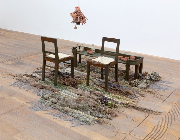 Chiara Camoni, About this and that. The self and the other. Like everything. Εγκατάσταση στο MOSTYN, Ουαλλία, Ηνωμένο Βασίλειο, Νοέμβριος 2019.© Dewi Llwyd