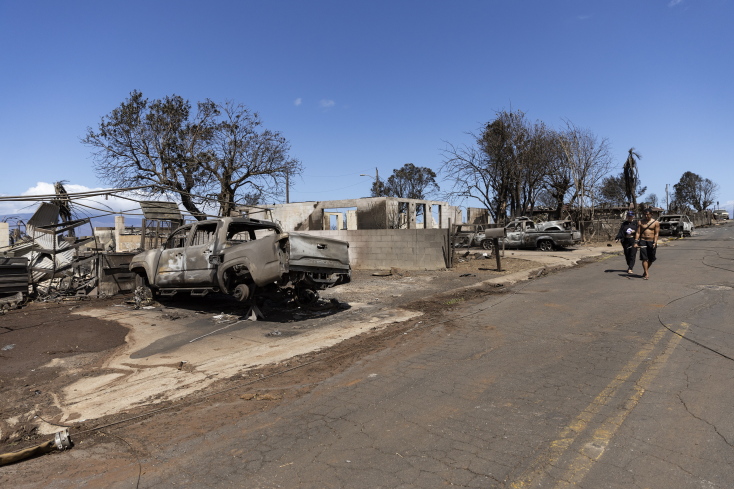 Βροχή επικρίσεων για τη διαχείριση της τεράστιας καταστροφής που έπληξε τη Χαβάη